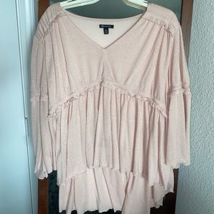 Light pink versona top